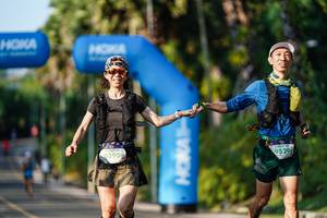 BIB: 9390
                            <button type="button" onclick="openModal(22571860)" class="btn btn-primary btn-sm float-right btn-popup" data-toggle="modal" data-target=".modal-high-quality">
                        <i class="fas fa-shopping-cart"></i> Add to Cart
                    </button>
                                            <button type="button" onclick="isThisMe(22571860, true)" class="btn btn-success btn-sm float-right btn-popup btn-isme hidden" data-toggle="tooltip" data-placement="bottom" title="นี่คือรูปของคุณใช่ไหม คลิกที่นี่เพื่อเอาเข้าอัลบั้ม">
                        <i class="fas fa-plus"></i> Add to album
                    </button>
                    <button type="button" onclick="isThisMe(22571860, false)" class="btn btn-warning btn-sm float-right btn-popup btn-isnotme hidden">
                        <i class="fas fa-ban"></i> Remove from album
                    </button>